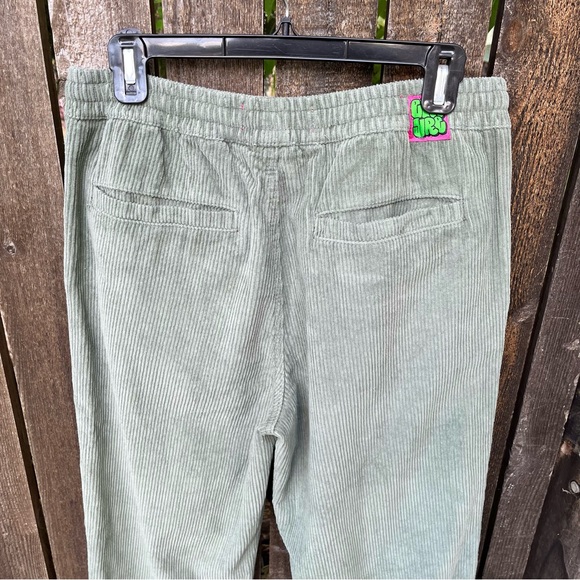 Empyre Wm’s Jessie Sage Corduroy Skate Pants NWOT Sz M - Picture 6 of 13